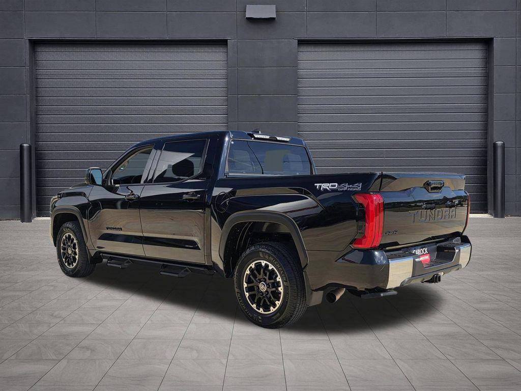 2024 Toyota Tundra SR5 - Photo 5