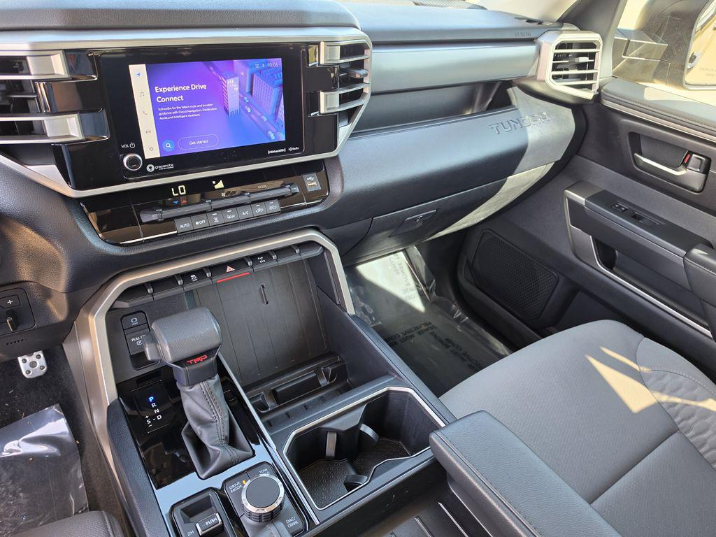 2024 Toyota Tundra SR5 - Photo 11