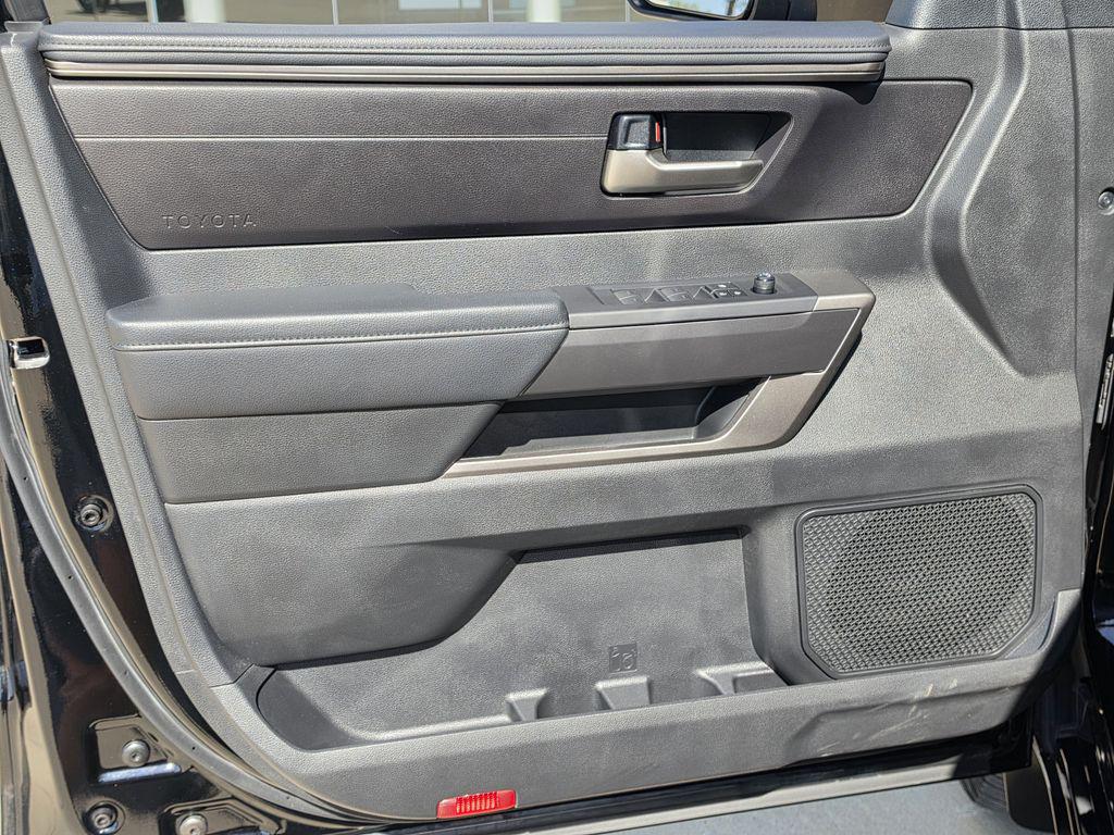 2024 Toyota Tundra SR5 - Photo 14