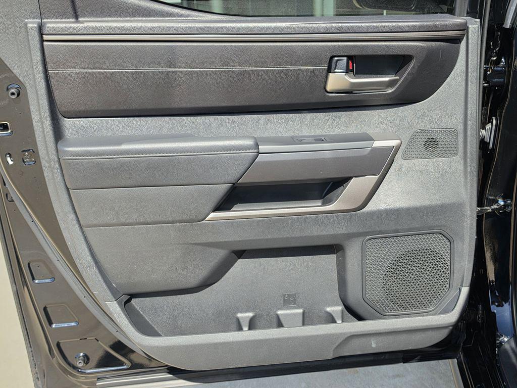 2024 Toyota Tundra SR5 - Photo 16
