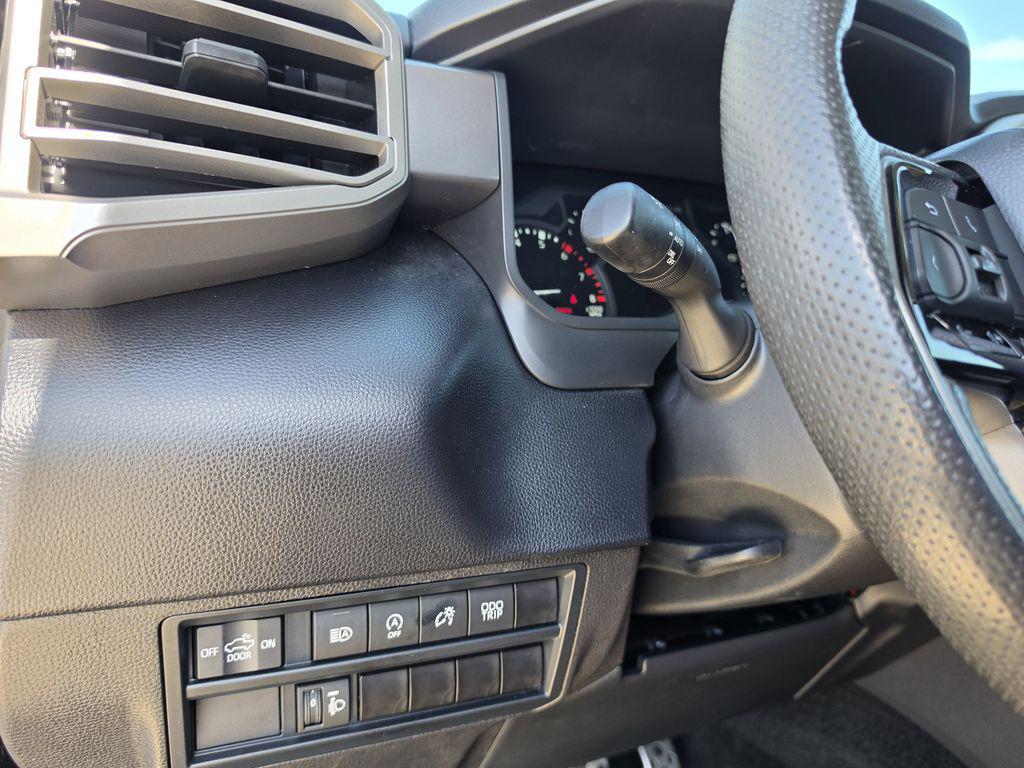 2024 Toyota Tundra SR5 - Photo 19