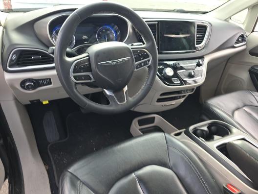 Used 2022 Chrysler Pacifica For Sale in Olive Branch, MS