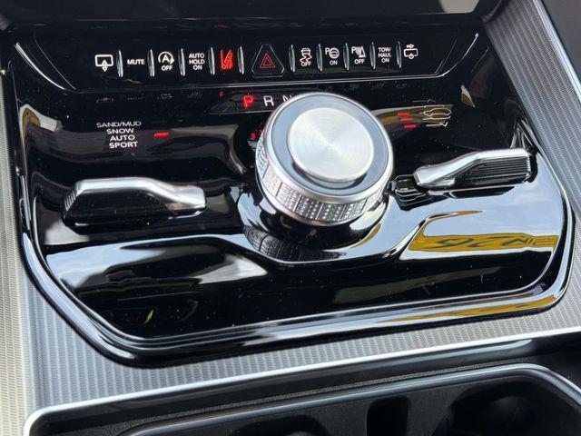 2026 Jeep Grand Wagoneer Summit Obsidian 4x4