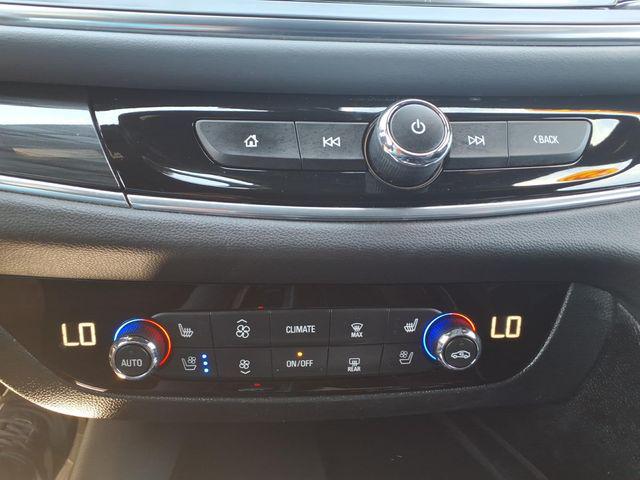 2023 Buick Enclave Premium AWD