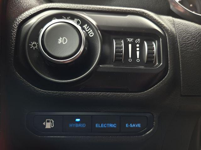 2022 Jeep Wrangler 4xe Unlimited Sahara 4x4
