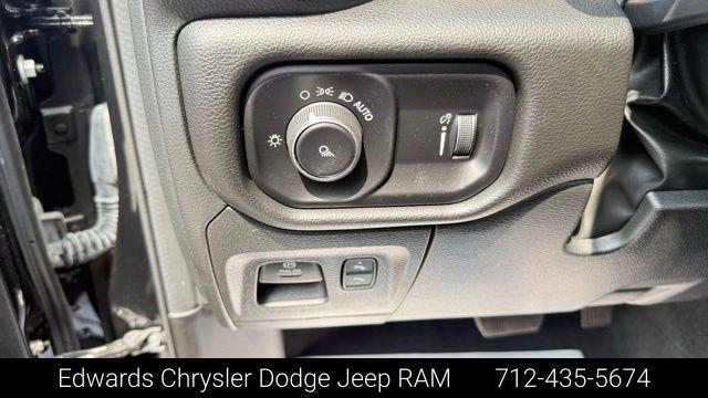 2023 Ram 1500 Laramie Crew Cab 4x4 5'7" Box