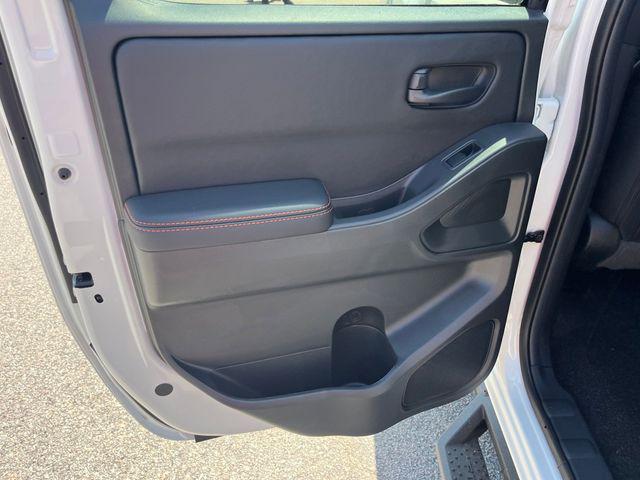 2026 Nissan Frontier Crew Cab PRO-X 4x2