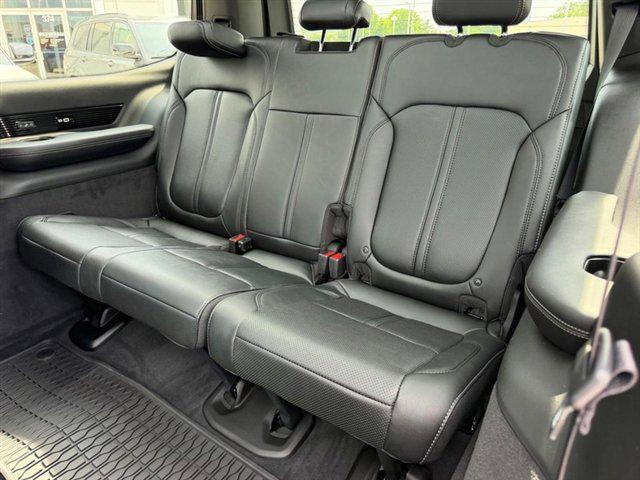 2026 Jeep Grand Wagoneer Summit Obsidian 4x4