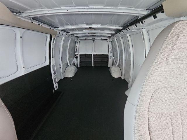 2026 GMC Savana Cargo 3500 Extended Wheelbase, Work Van, RWD