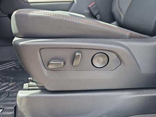 2026 GMC Sierra 2500HD Crew Cab, Standard Bed, AT4, 4WD