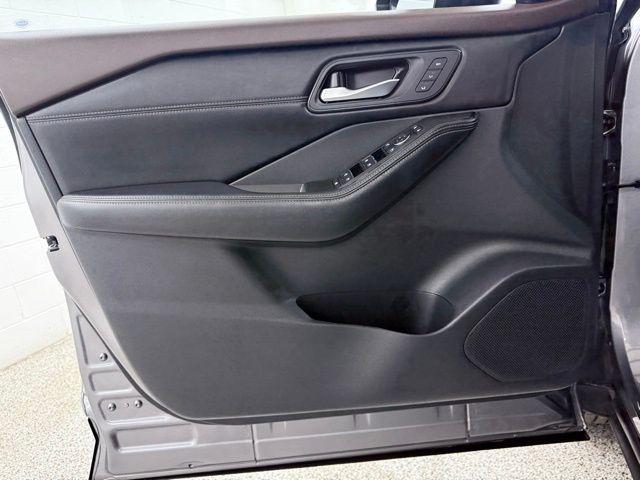 2023 Nissan Rogue SL Intelligent AWD