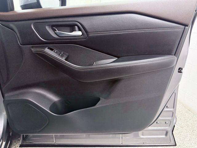 2023 Nissan Rogue SL Intelligent AWD
