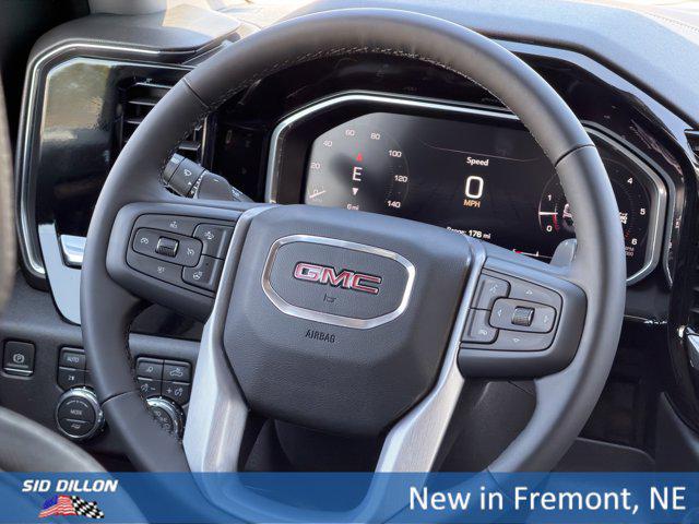 2026 GMC Sierra 1500 Crew Cab, Short Bed, SLT, 4WD