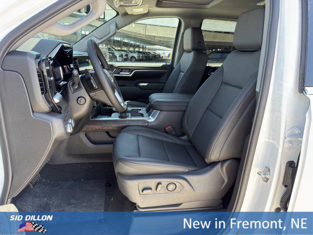 2026 GMC Sierra 1500 Crew Cab, Short Bed, SLT, 4WD