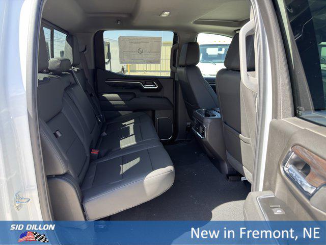 2026 GMC Sierra 1500 Crew Cab, Short Bed, SLT, 4WD