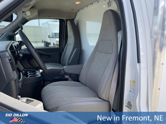 2025 GMC Savana Cutaway Work Van