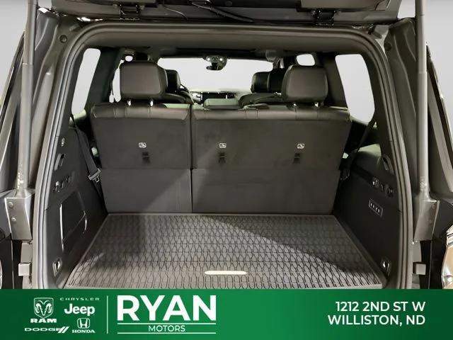 2026 Jeep Grand Wagoneer Upland 4x4