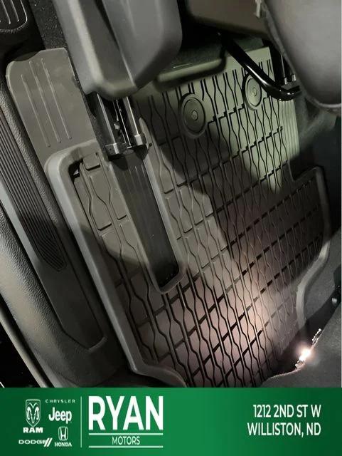 2026 Jeep Grand Wagoneer Upland 4x4