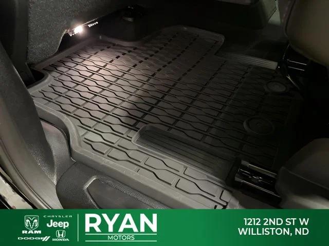 2026 Jeep Grand Wagoneer Upland 4x4