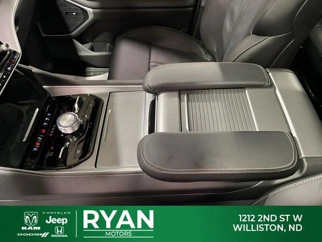 2026 Jeep Grand Wagoneer Upland 4x4