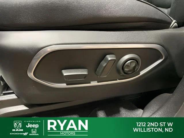 2026 Jeep Grand Wagoneer Upland 4x4