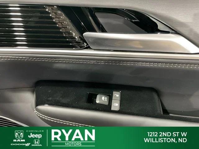 2026 Jeep Grand Wagoneer Upland 4x4