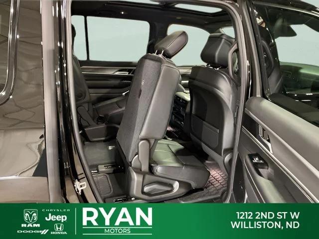 2026 Jeep Grand Wagoneer Upland 4x4