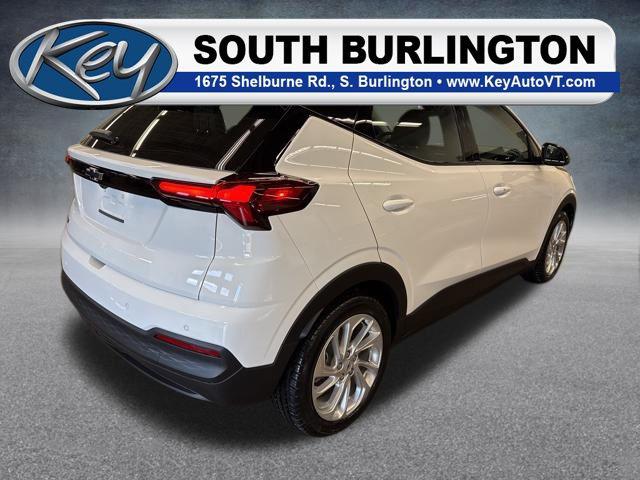 2027 Chevrolet Bolt LT FWD
