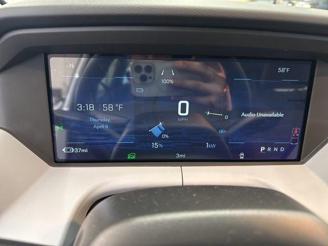 2027 Chevrolet Bolt LT FWD