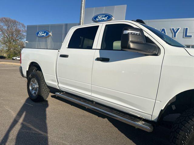 2024 Ram 2500 Tradesman Crew Cab 4x4 6'4" Box