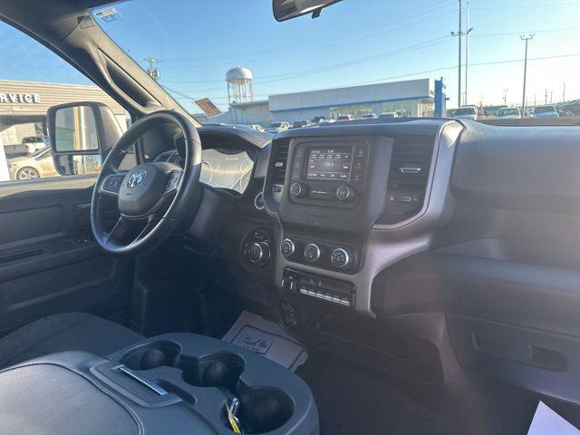 2024 Ram 2500 Tradesman Crew Cab 4x4 6'4" Box