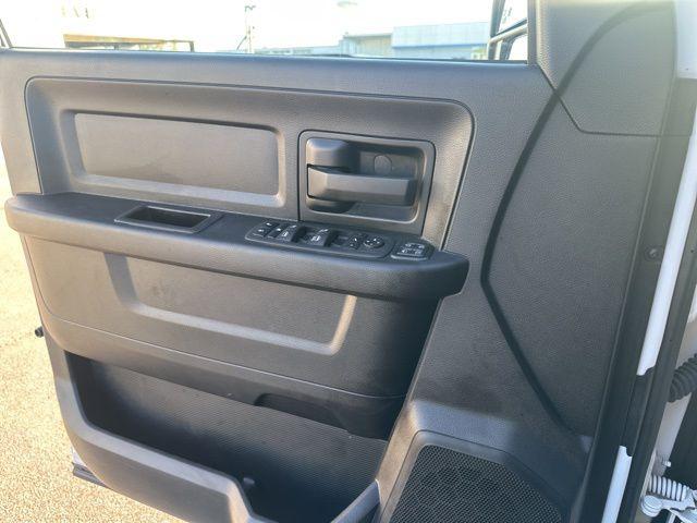 2024 Ram 2500 Tradesman Crew Cab 4x4 6'4" Box