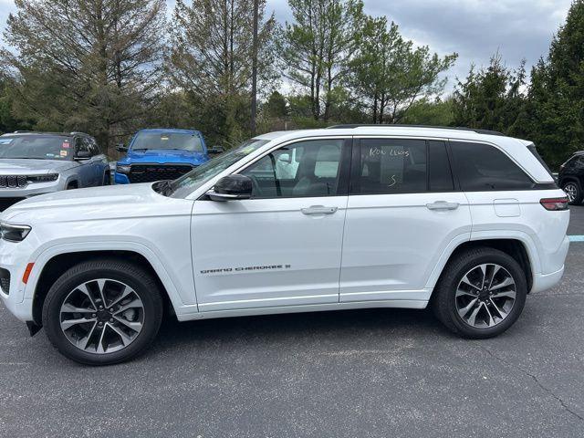 2023 Jeep Grand Cherokee Overland 4x4