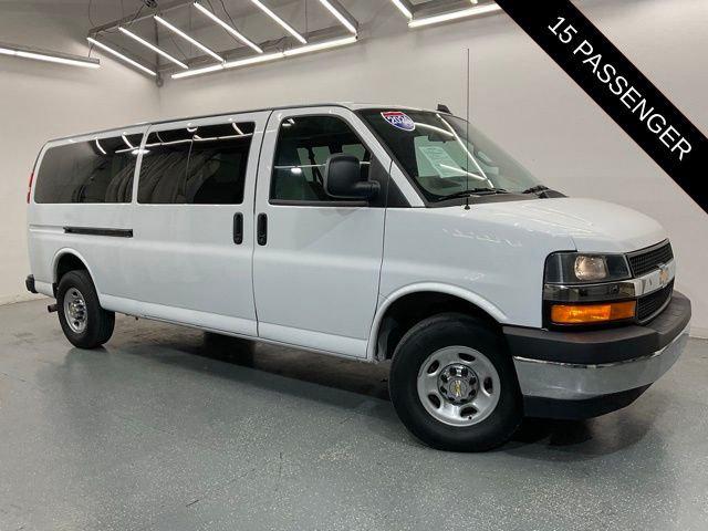 2024 Chevrolet Express Passenger RWD 3500 Extended Wheelbase LT