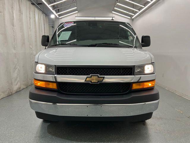2024 Chevrolet Express Passenger RWD 3500 Extended Wheelbase LT