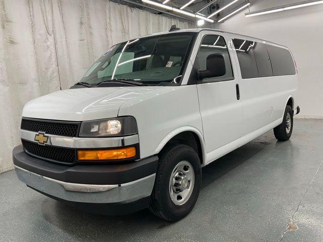 2024 Chevrolet Express Passenger RWD 3500 Extended Wheelbase LT