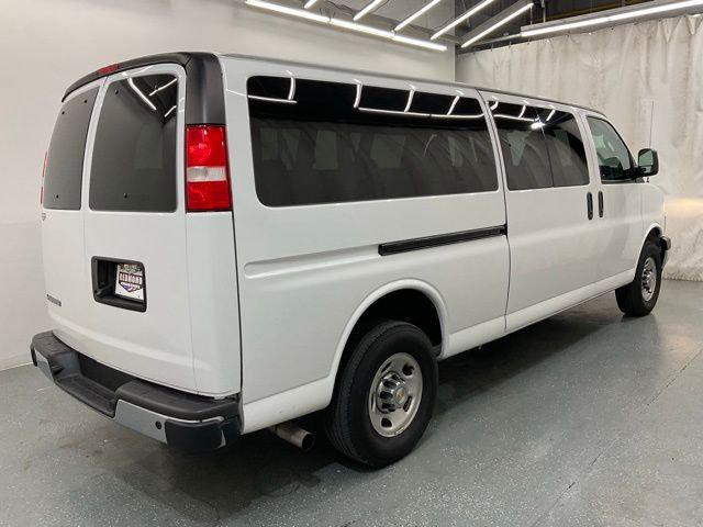 2024 Chevrolet Express Passenger RWD 3500 Extended Wheelbase LT