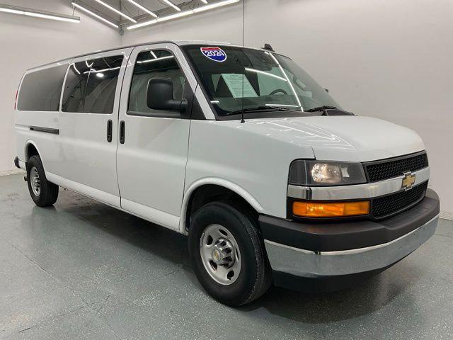 2024 Chevrolet Express Passenger RWD 3500 Extended Wheelbase LT