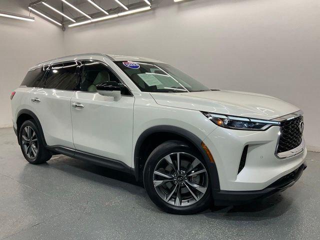 2023 INFINITI QX60 LUXE AWD