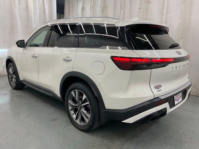 2023 INFINITI QX60 LUXE AWD