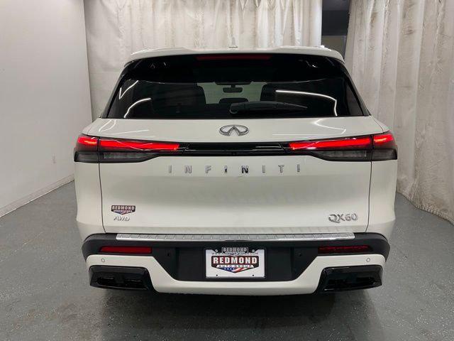 2023 INFINITI QX60 LUXE AWD