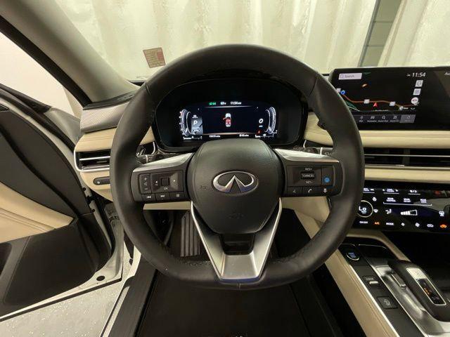 2023 INFINITI QX60 LUXE AWD