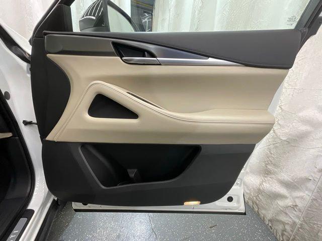 2023 INFINITI QX60 LUXE AWD