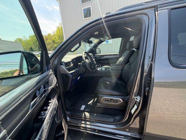 2026 Jeep Grand Wagoneer Upland