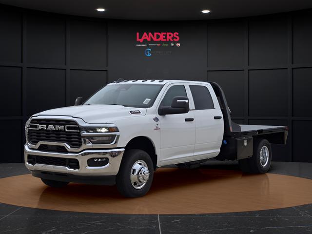 2026 RAM Ram 3500 Chassis Cab RAM 3500 TRADESMAN CREW CAB CHASSIS 4X4 60 CA 2026 RAM Ram 3500 Chassis Cab RAM 3500 TRADESMAN CREW CAB CHASSIS 4X4 60 CA