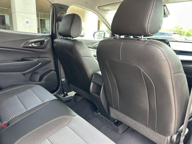 2025 Chevrolet Trax FWD LT