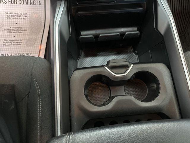 2022 Ram 1500 Big Horn Crew Cab 4x4 6'4" Box