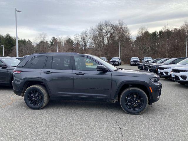 2026 Jeep Grand Cherokee GRAND CHEROKEE LAREDO ALTITUDE 4X4 2026 Jeep Grand Cherokee GRAND CHEROKEE LAREDO ALTITUDE 4X4
