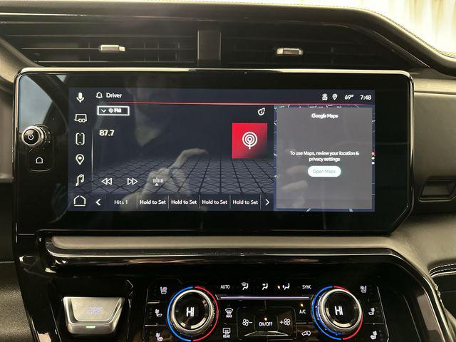 2023 GMC Sierra 1500 4WD Crew Cab Short Box AT4X