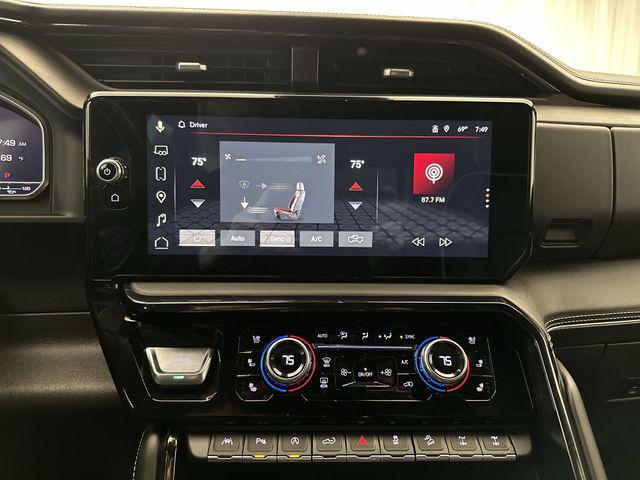 2023 GMC Sierra 1500 4WD Crew Cab Short Box AT4X